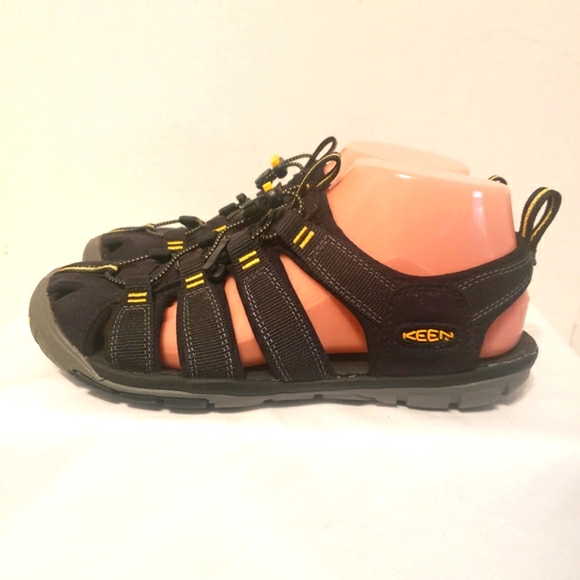 KEEN Clearwater Cnx Black and Yellow Draw String Sandals Woman's Sz 7.5 1008770 - Picture 3 of 14